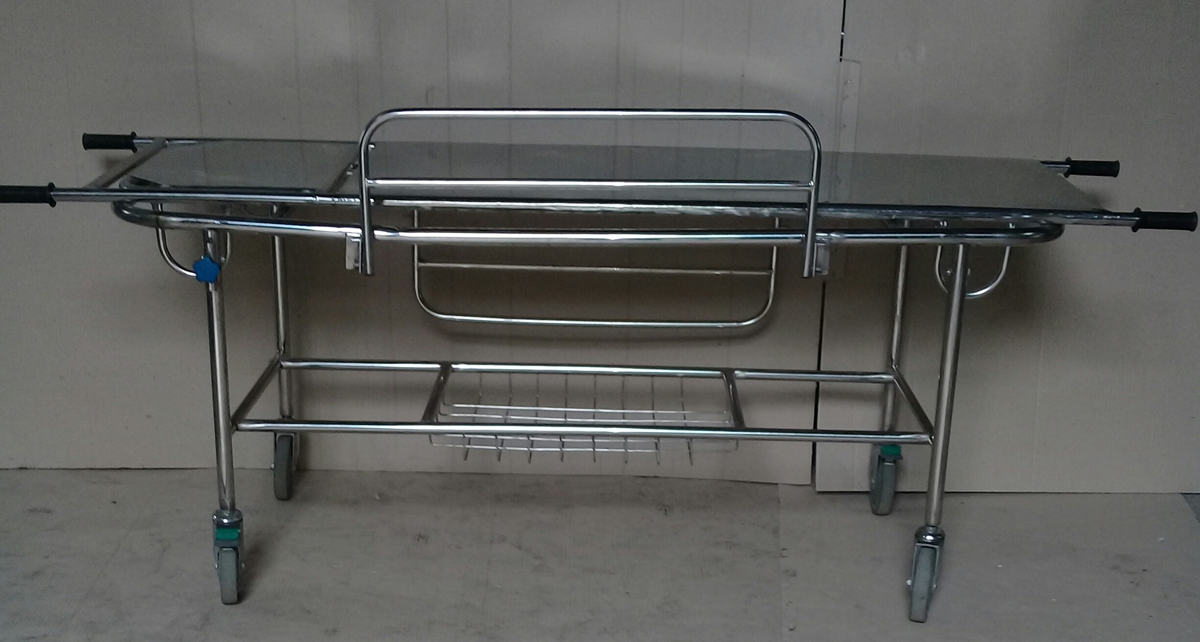 XE ĐẨY CÁNG BỆNH NHÂN INOX – MODEL: XC - 08